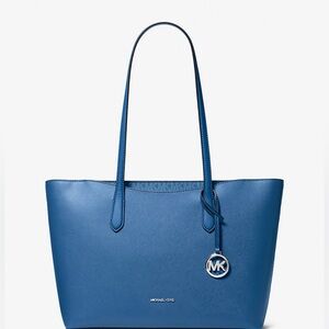 Michael Kors Elegant Blue Tote